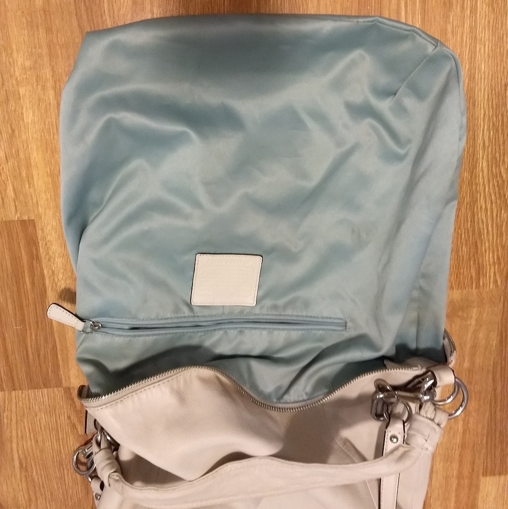 Coach crossbody - Picture 4 of 6